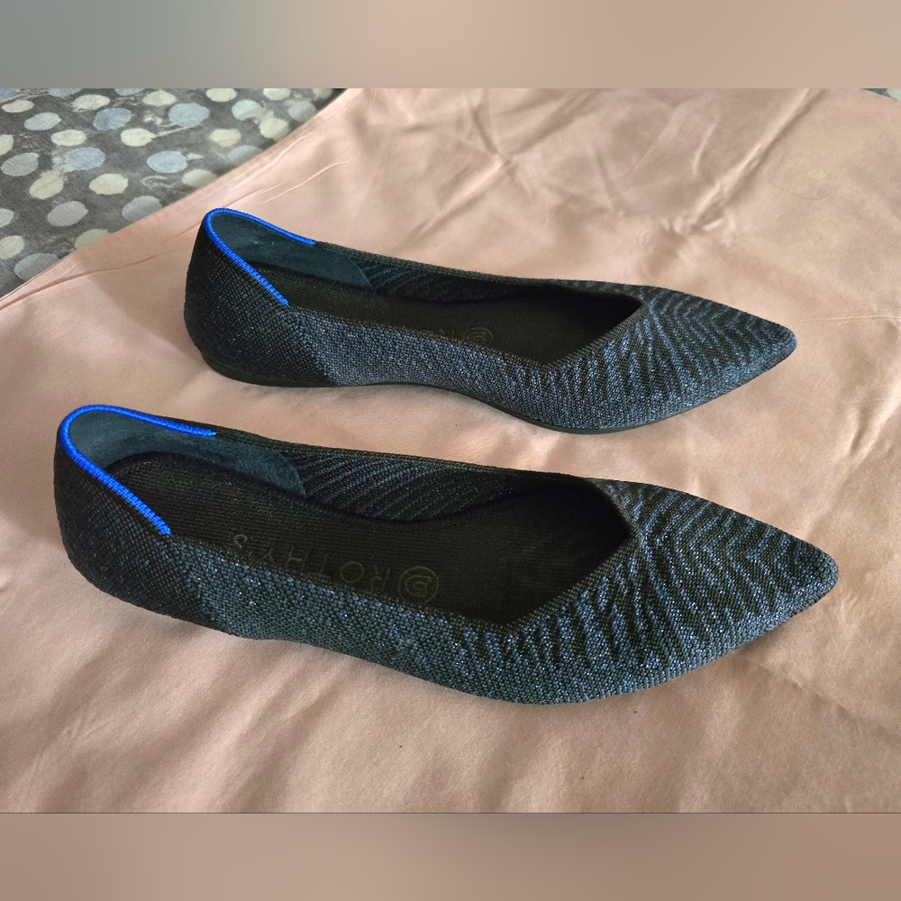 Rothy's Black & Blue Metallic Points size 9